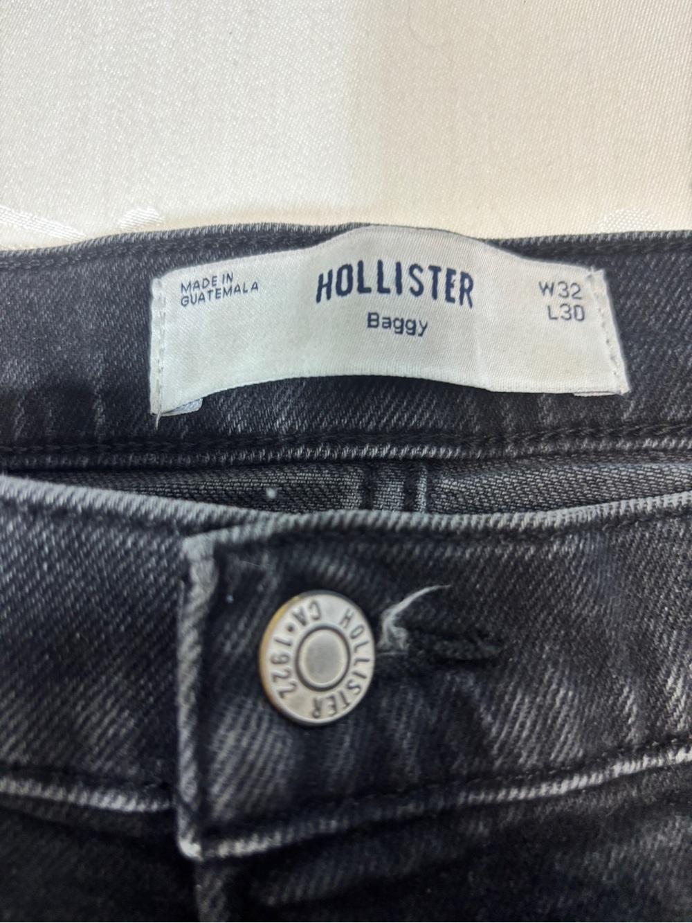 Hollister Relaxed Baggy Jeans - Black